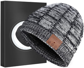FULLLIGHT TECH front packaging showing gift-ready boxed beanie and tech benefits