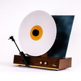 Fuse GLD shows album sleeve through the notch for visual art and music