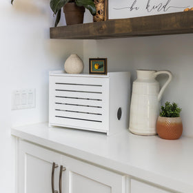 Gadget Garage close-up pine grain and paint finish, shows smooth durable surface