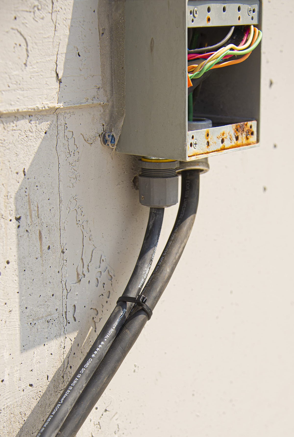 Gardner Bender 46-314UVBFZ tie performing in cold weather to -40°F
