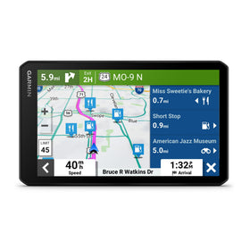Garmin DriveCam 76 with 7-inch display for easy navigation and driver awareness.
