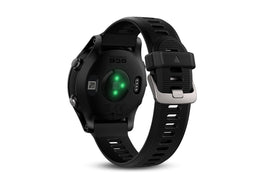Garmin Forerunner 935 barometer shows elevation changes during activities.