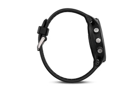 Garmin Forerunner 935 supports Strava live segments for virtual competition.