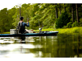Garmin Striker Vivid 9sv Quickdraw maps offer 1-foot contour detail on demand.
