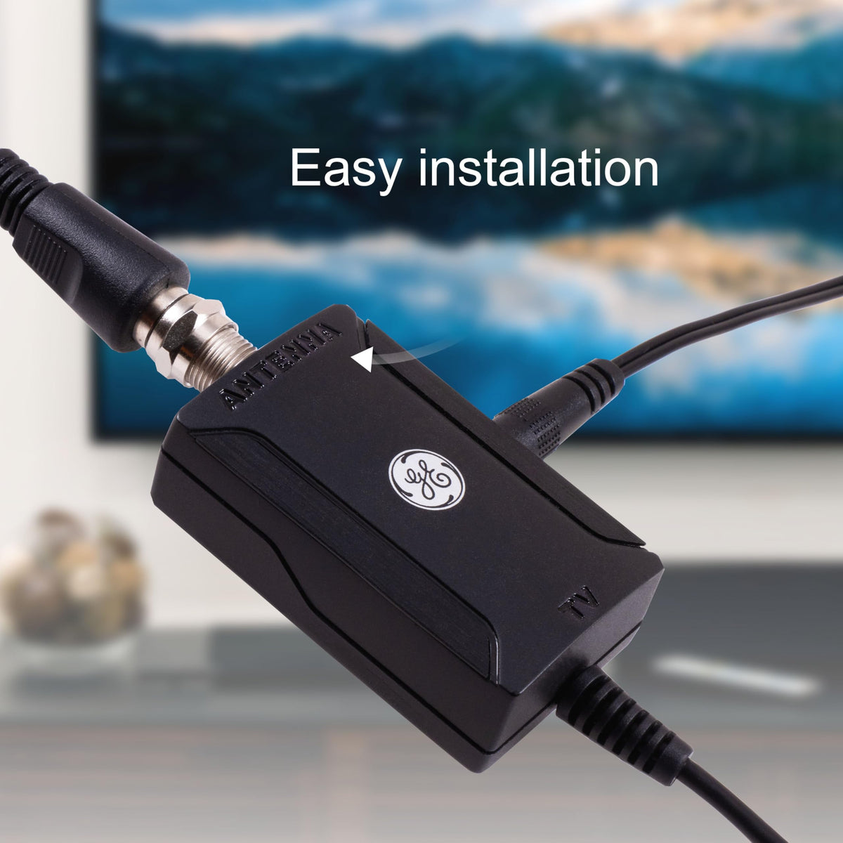 GE Indoor Antenna Amplifier low-noise booster improves gain while minimizing noise