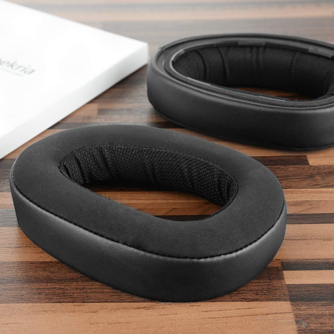 Geekria Velour Earpads for GSP601 add plush comfort during long sessions