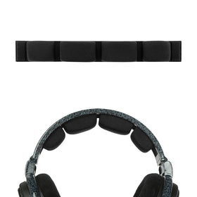 GEEKRIA front view of replacement headband pad showing fit and black mesh benefit