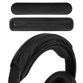 Geekria medium cooling-gel headband cover close-up shows soft, breathable material.