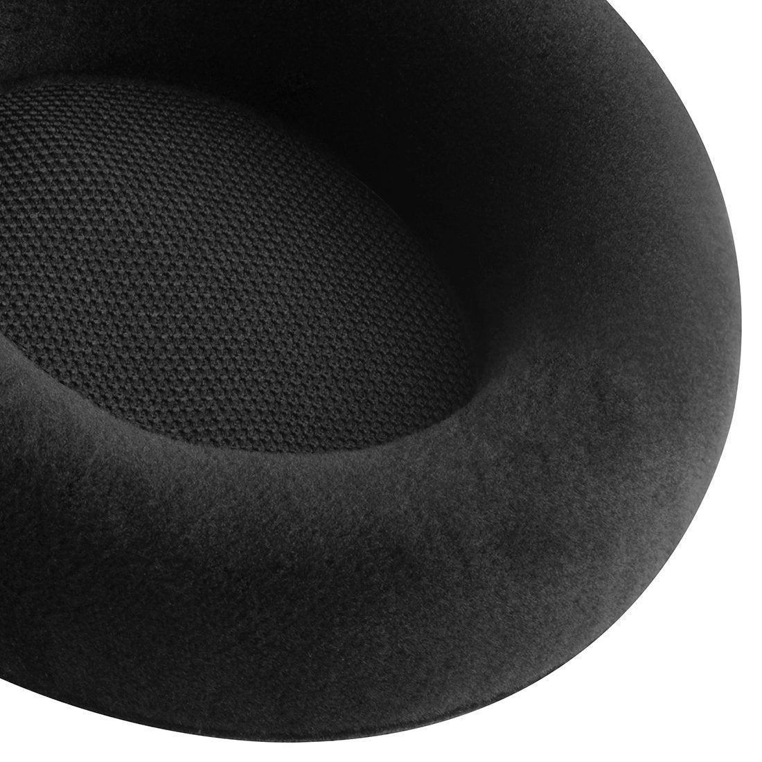 Geekria Packaging includes two earpads for organized replacement kit.