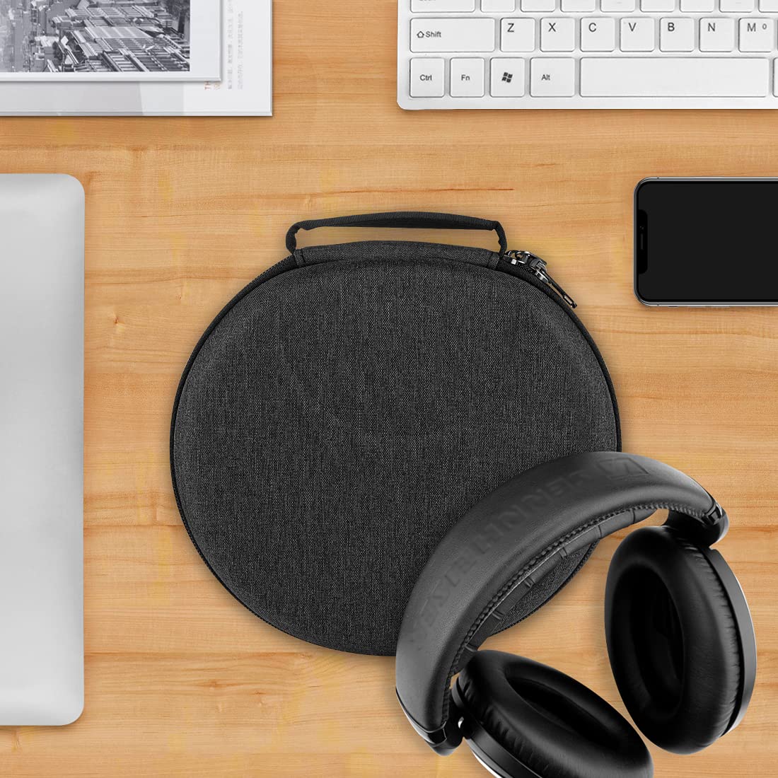Geekria Shield case in dark grey adds travel style