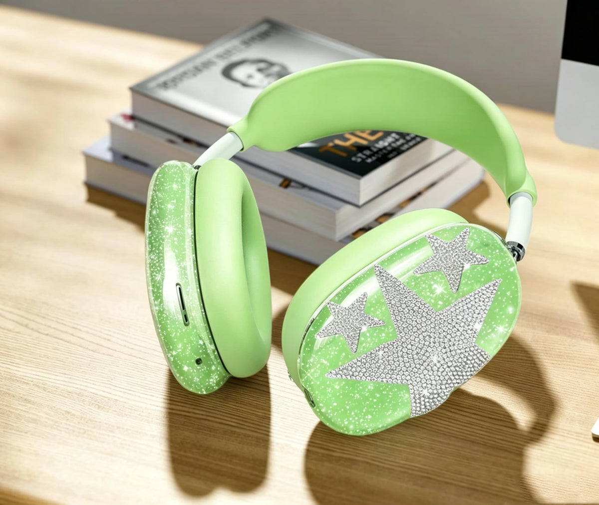 Generic AirPods Max earpad cover with bling star adds style while guarding against wear.