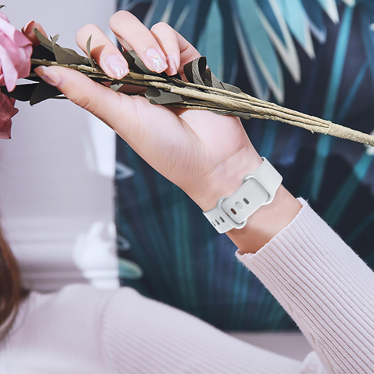 Getino Sense Versa band gray, durable and breathable for all-day comfort.