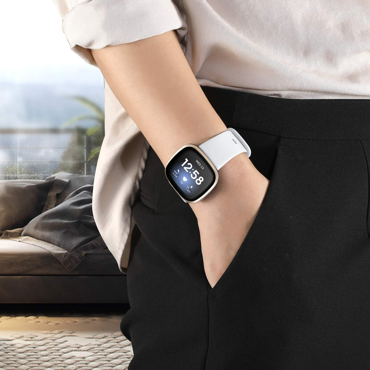 Getino Versa band navy, durable silicone for workouts and travel.