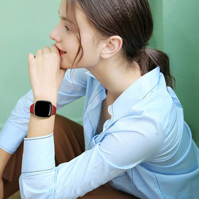 Getino Versa 4 slim navy band combines sport potential with subtle style