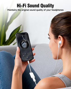 GetsISKON lightning port detail showing secure connection and audio clarity