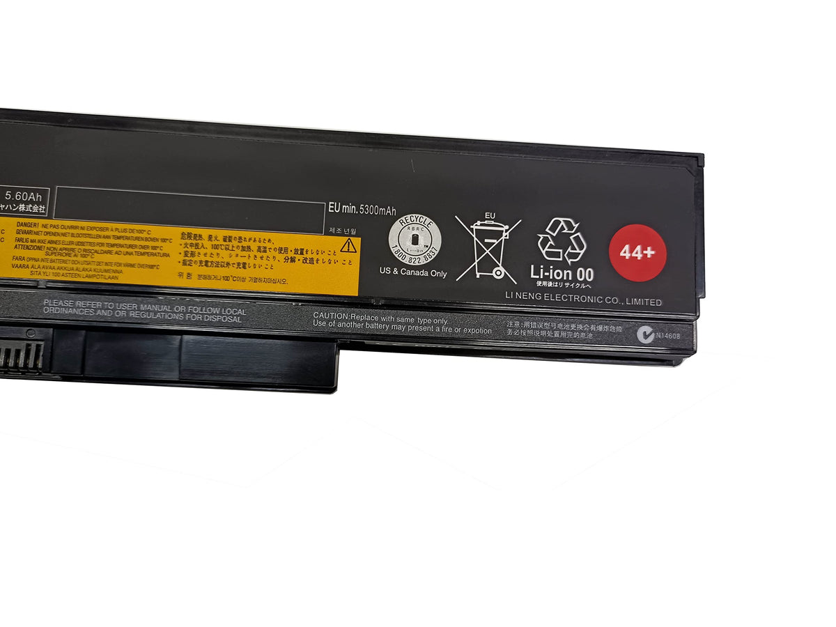 GHU battery installed in a ThinkPad demonstrating easy swap benefit