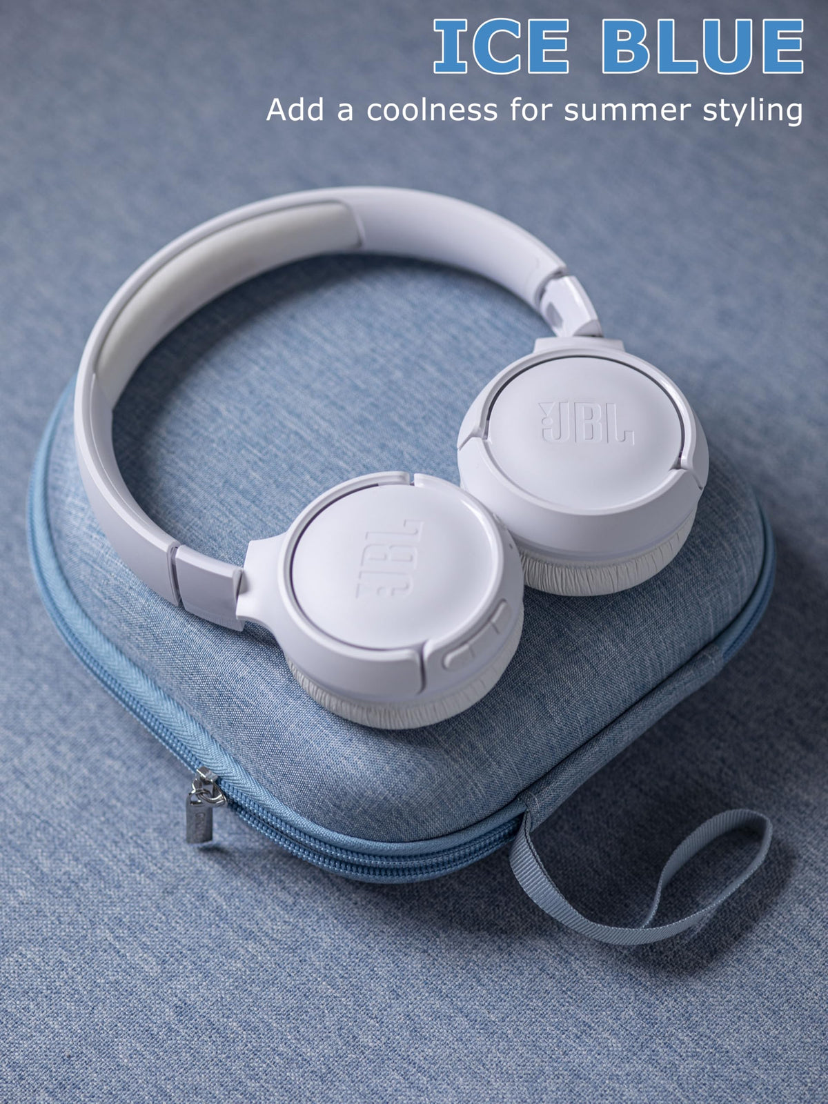 Ginsco case for Sony CH720N offering lightweight travel protection.