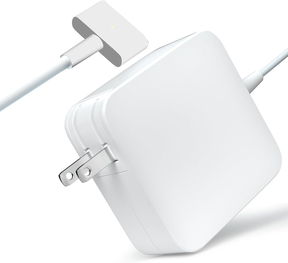 Givehooy 45W charger front view shows compact, travel-ready design.
