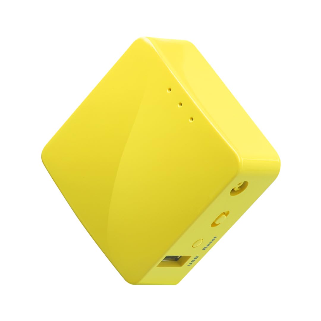 GL.iNet Mango front view showing compact design and portable benefit