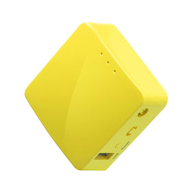 GL.iNet Mango front view showing compact design and portable benefit