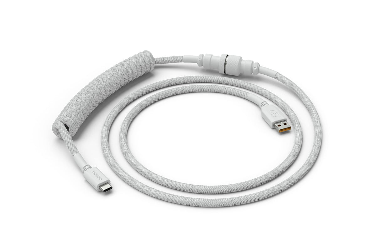 GLORIOUS angled USB-C plug demonstrating 90-degree orientation for tidy routing