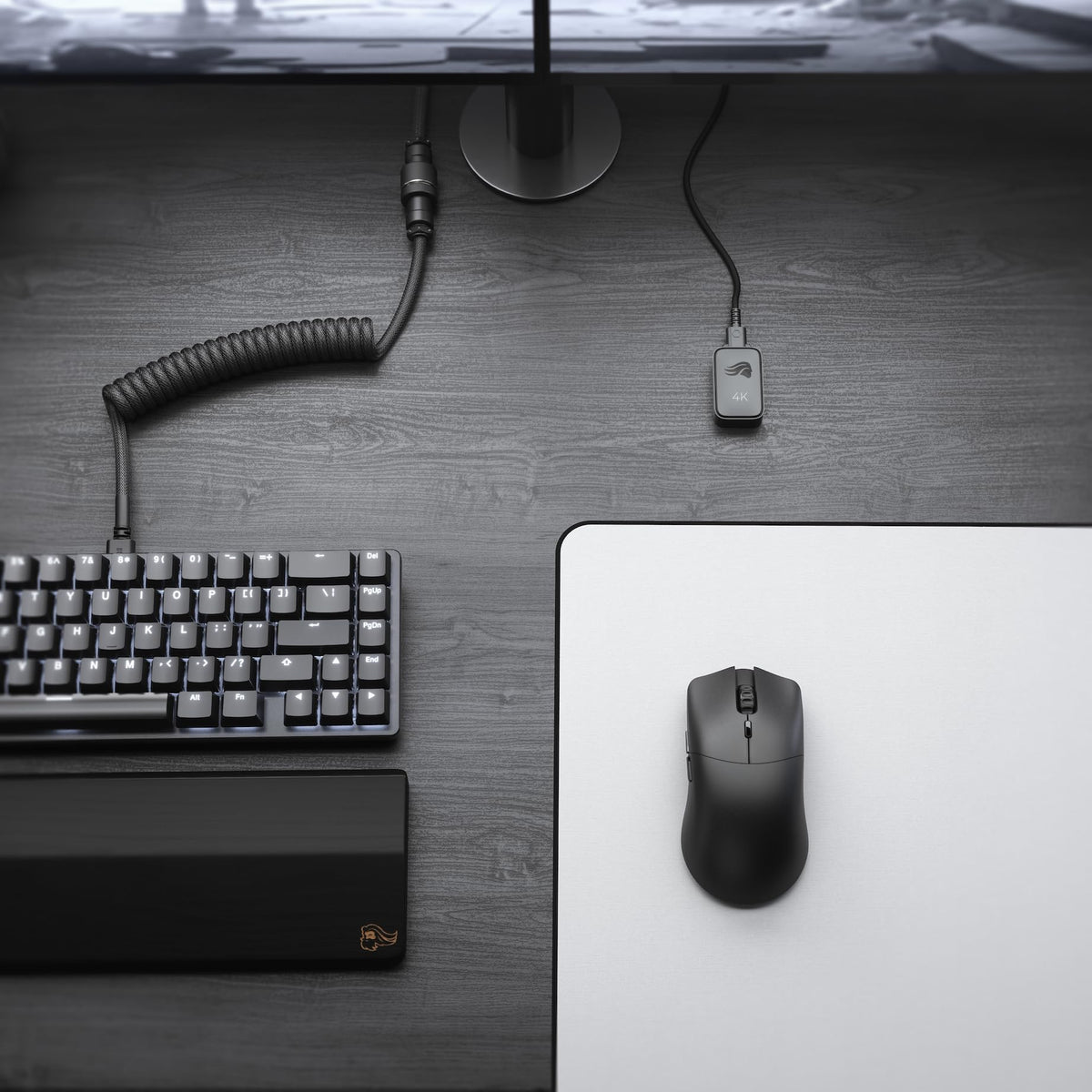 GLORIOUS Model O 2 Pro ergonomic silhouette for comfortable extended sessions.