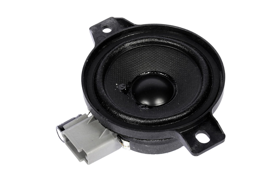 GM Genuine Parts 22753377 radio speaker front view for improved car audio fidelity