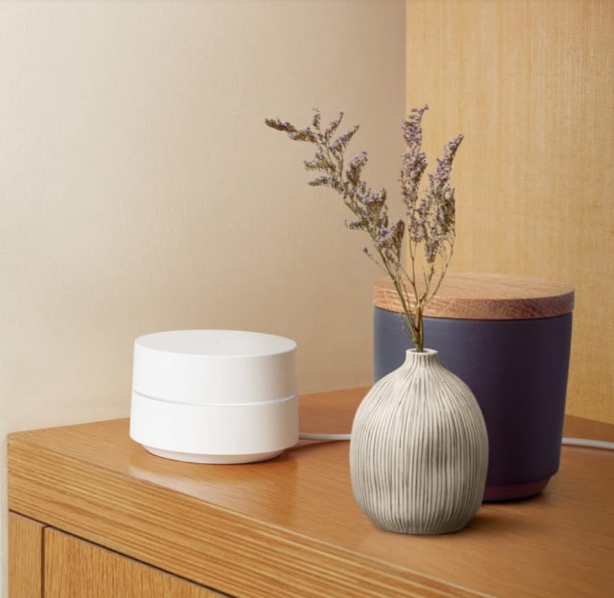 Google Wifi AC1200 guest network image shows easy access sharing.