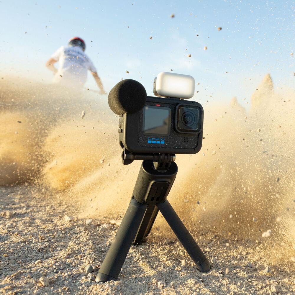 GoPro HERO12 Black HDR video highlights true-to-life colors in bright and shadowed scenes.