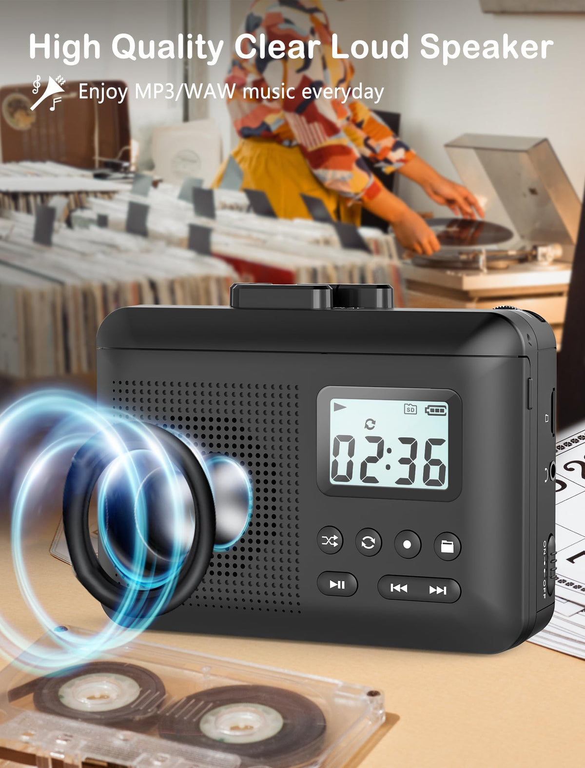 Gracioso held in hand demonstrating compact portability and travel convenience