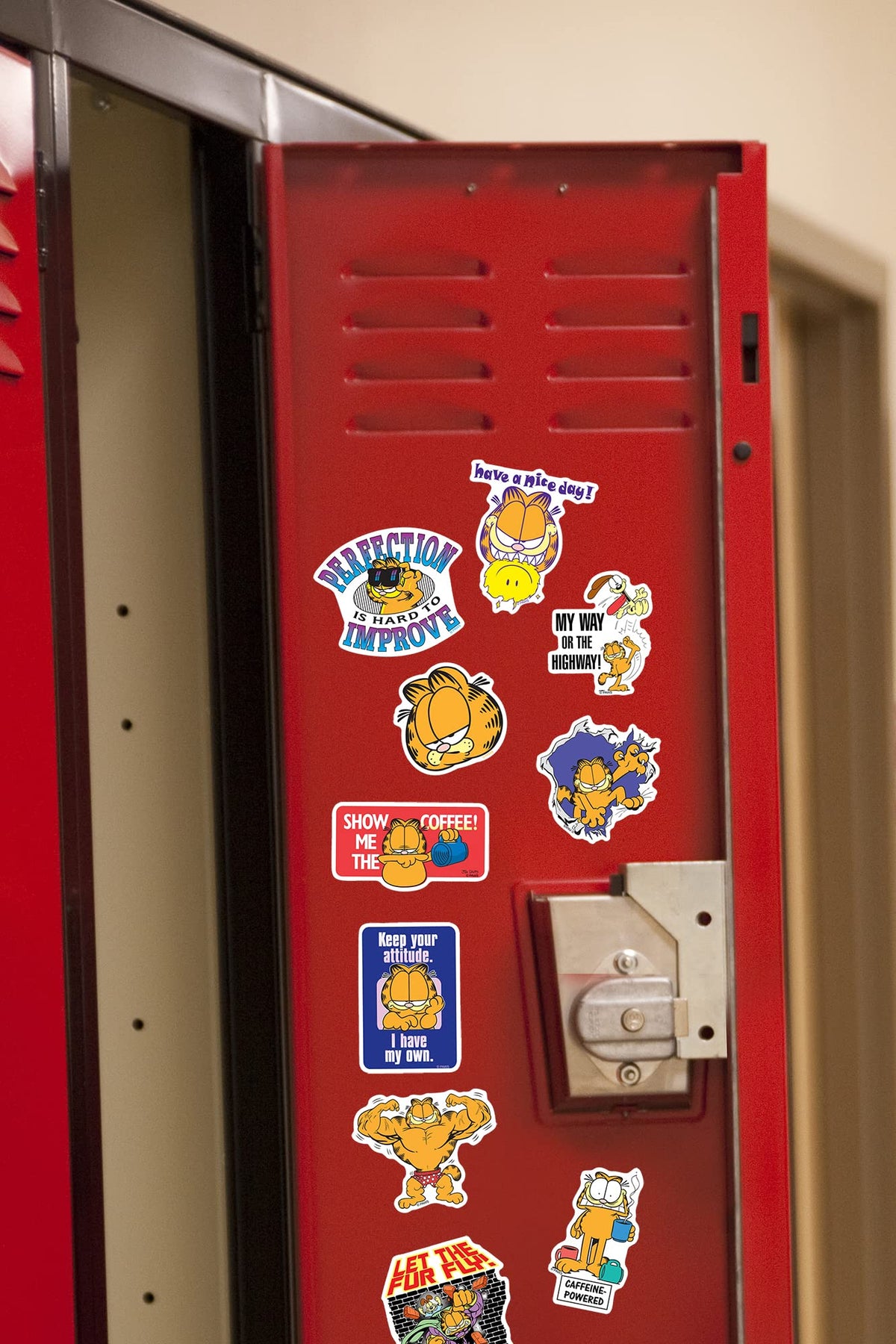 GRAPHICS AND MORE Garfield travel gear embellishment for on-the-go flair.