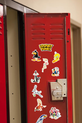 GRAPHICS & MORE Looney Tunes stickers on travel gear for on-the-go flair