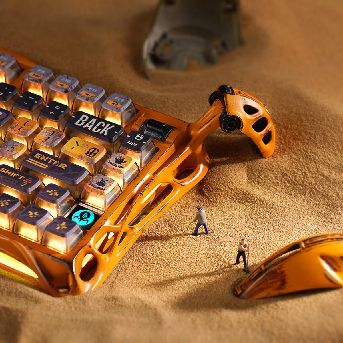GravaStar Mercury K1 Pro side view highlighting compact 75 layout for space saving