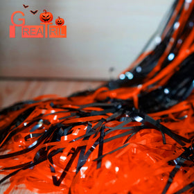 GreatRIL adhesive tape included facilitates quick, tidy setup.