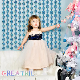 GREATRIL curtain with adhesive tape enables quick, tool-free hanging