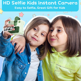 GREENKINDER camera held in a child’s hand demonstrating compact size and comfortable grip for small users