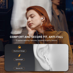 Gsangoo USB-C headphones leather bag included for protection.