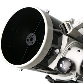 Gskyer 130EQ finderscope helps locate objects quickly.
