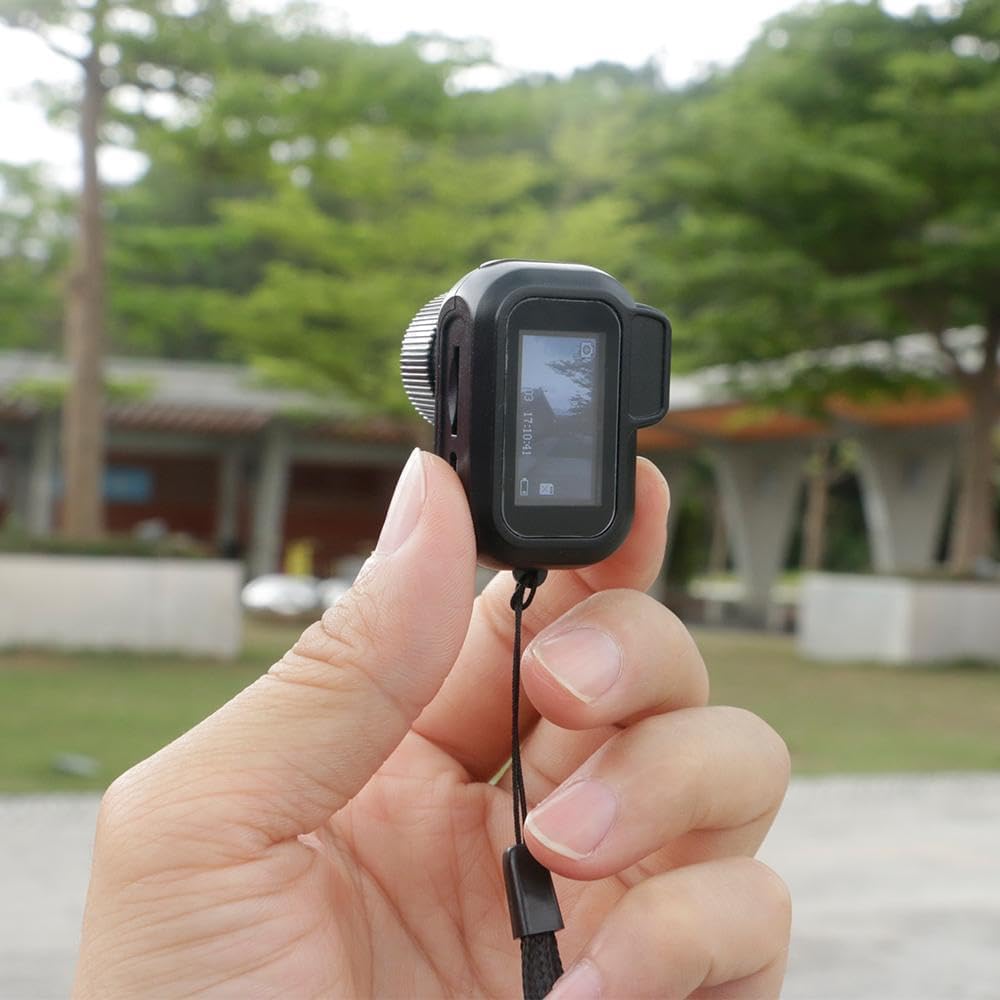 Gsnagole keychain camera color screen enabling real-time playback on the go.