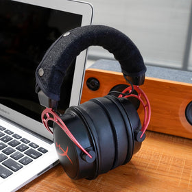 GVOEARS breathable mesh keeps ears cool and dry during gaming sessions.