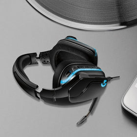 GVOEARS pads in gamer setup, improves comfort and reduces noise