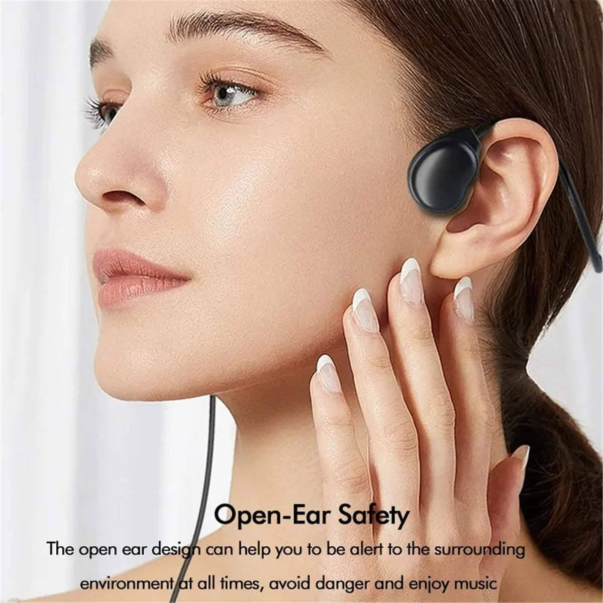GZCRDZ compatible with smartphones tablets and PCs for plug-and-play use.