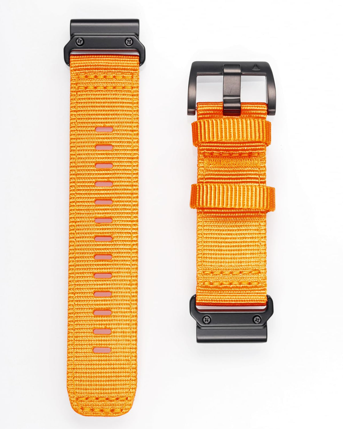 HEMSUT Fenix 3 26mm band with straight design for stability.
