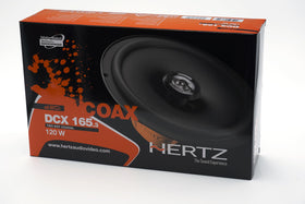 HERTZ Dieci DCX-1653 in-car installation looks clean and balanced.