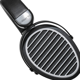 HIFIMAN Edition XS detachable cable for easy upgrades.
