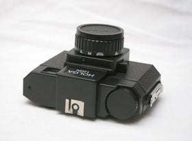 HOLGA 120N film back open showing film chamber and easy loading benefit