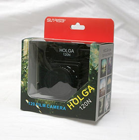 HOLGA 120N top controls with shutter and aperture for simple, hands-on adjustments