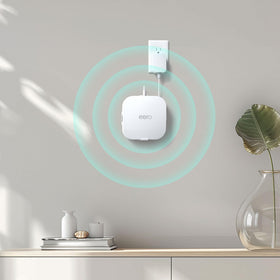HomeMount compatible-fit for eero Pro 6 ensures snug support.
