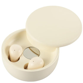 Honcas earbud close-up of silicone tip texture for soft fit and comfort
