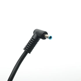 HP adapter powering ZBook 17 G5 showing stable performance benefit